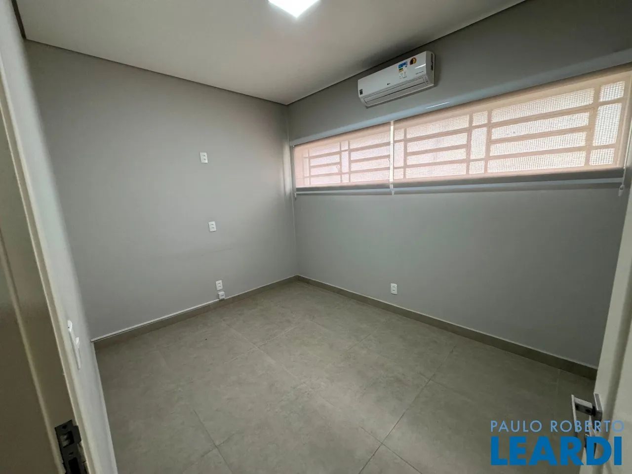 CONJ. COMERCIAL - VILA OLIVO - SP - Foto 5