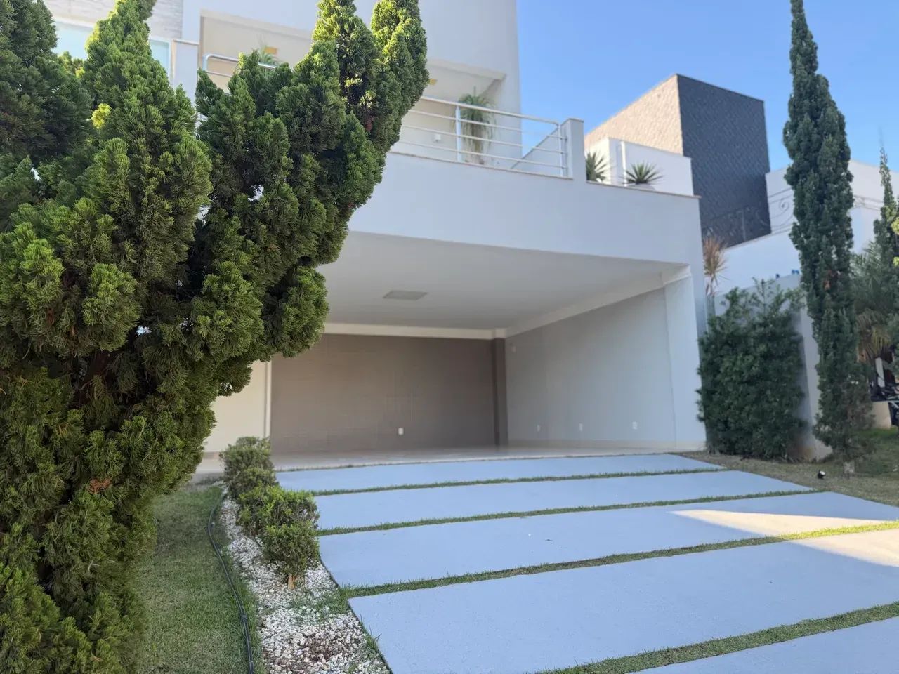 Vila Velha - Casa Duplex  No jardins Veneza 4 Dormitórios - Foto 5