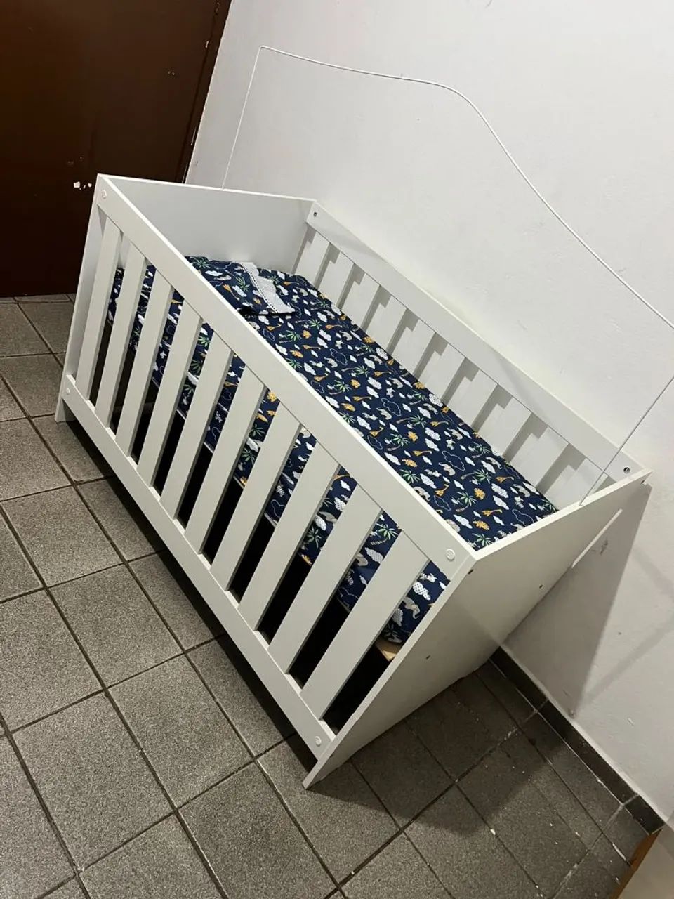 Berço americano com colchão 
