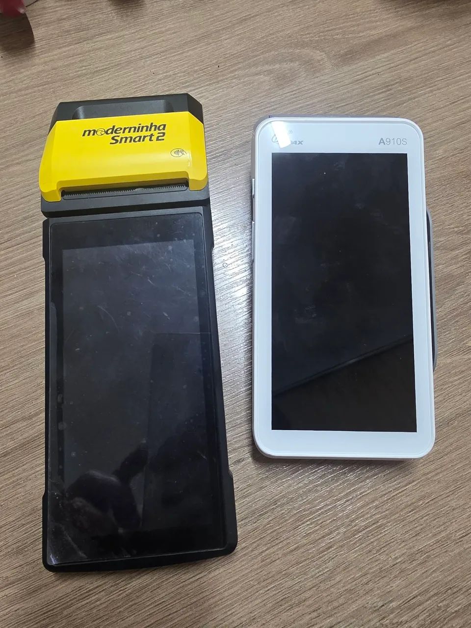 2 máquinas de cartão 