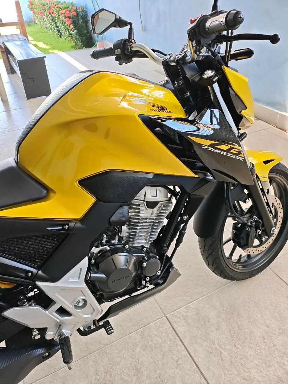 CB 300F ABS 2024 - Foto 2