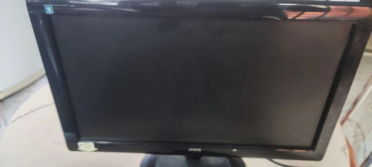 Monitor AOC 18,5 + brinde