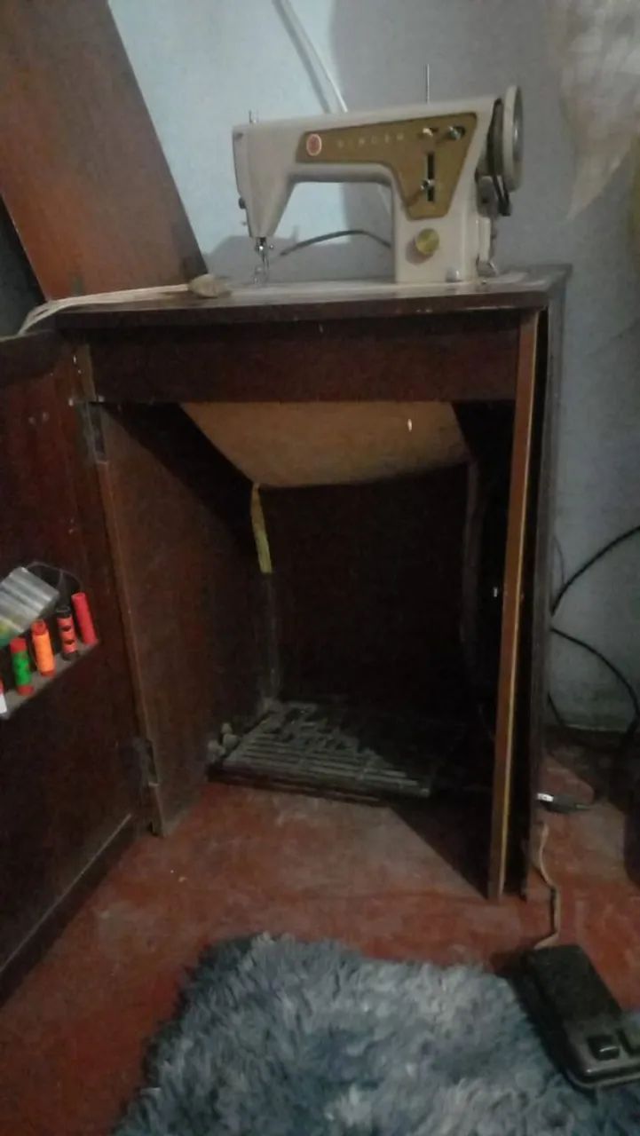 Máquina de costura  - Foto 2