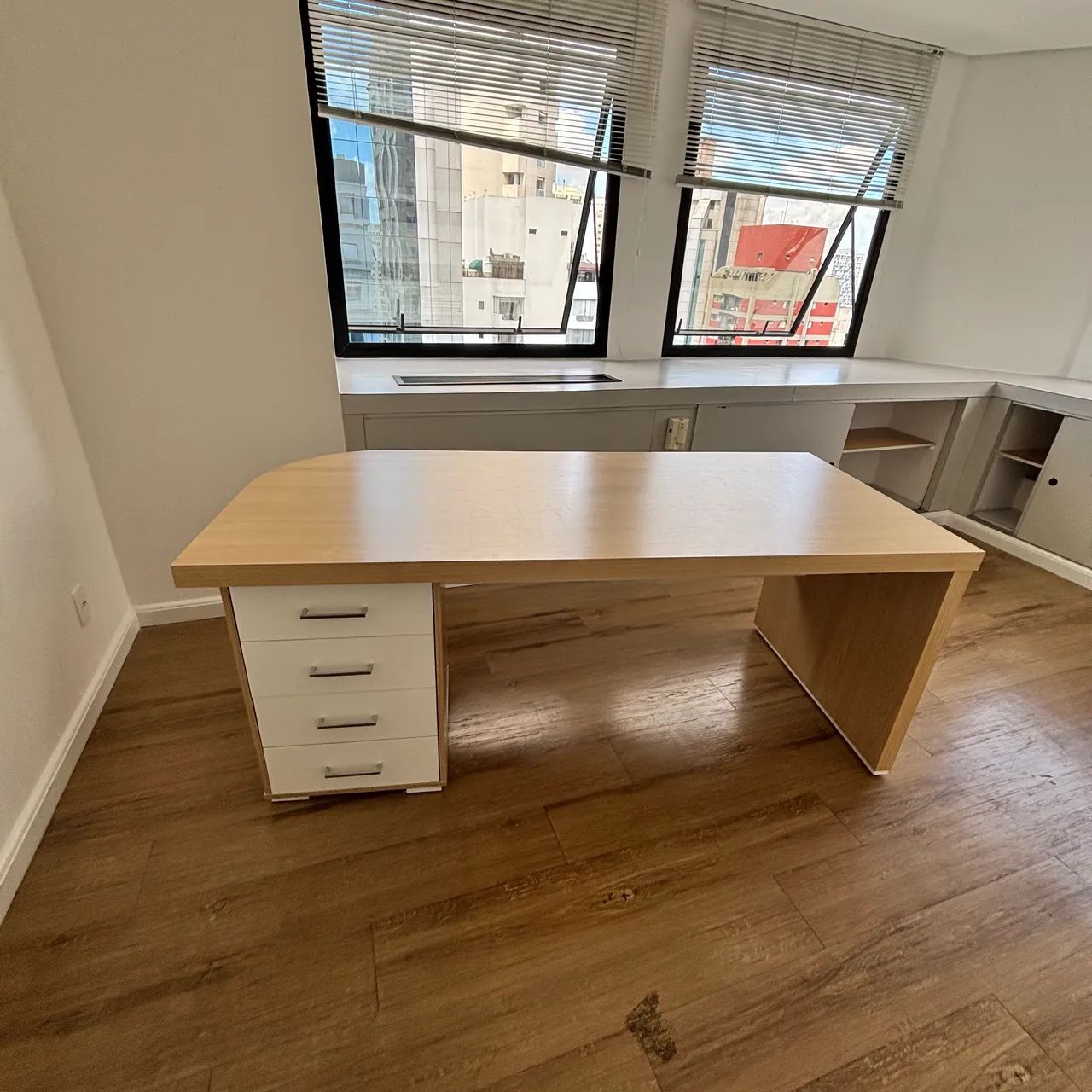 Mesa escritório 1,80cm  - Foto 2