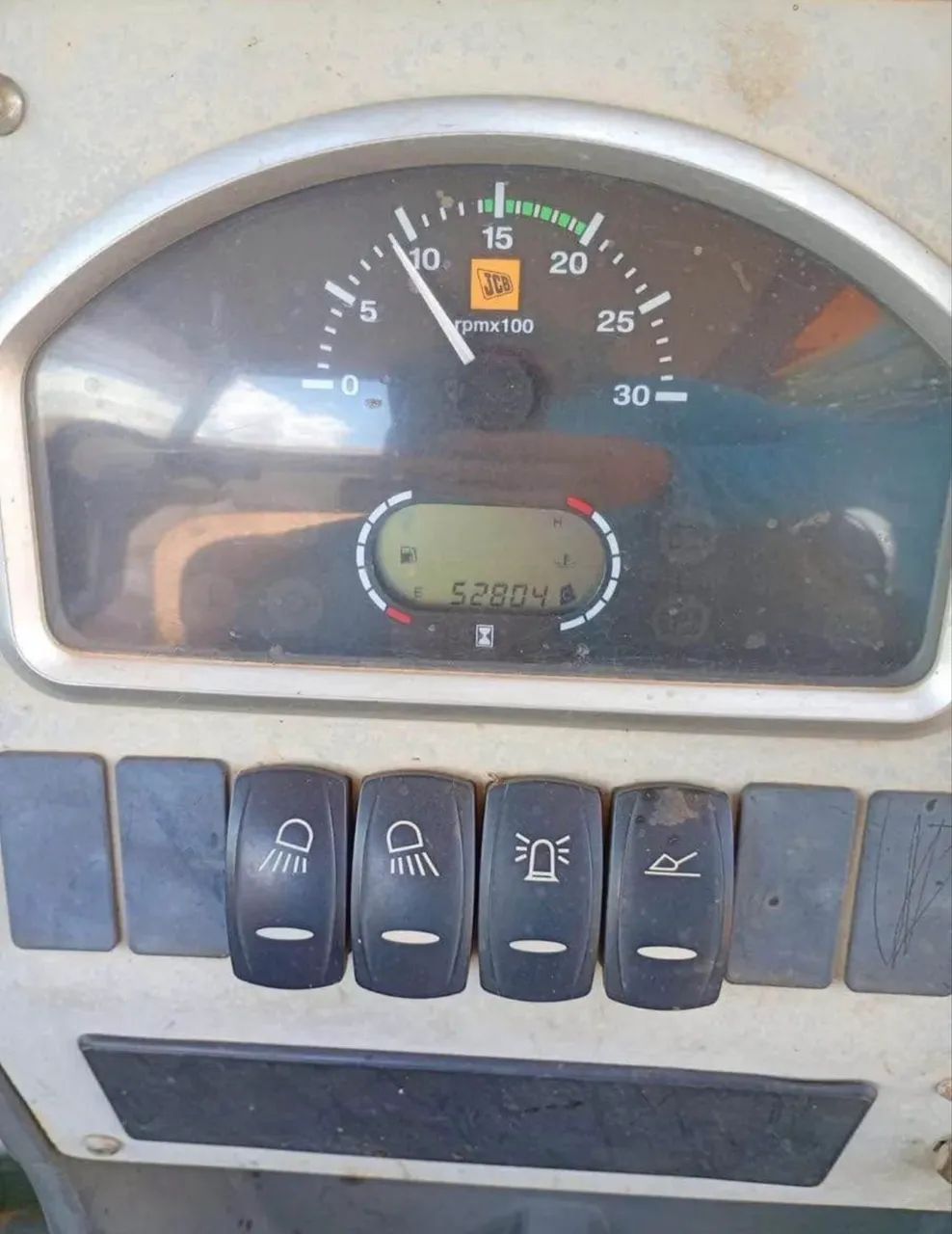RETROESCAVADEIRA JCB 3CX 4x4 - Foto 2