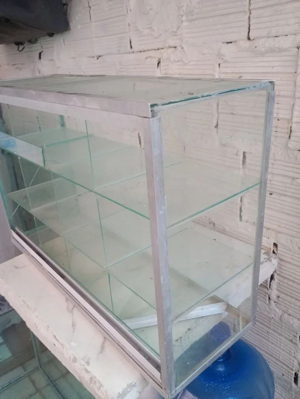 Vitrine de vidro com divisórias  - Foto 2