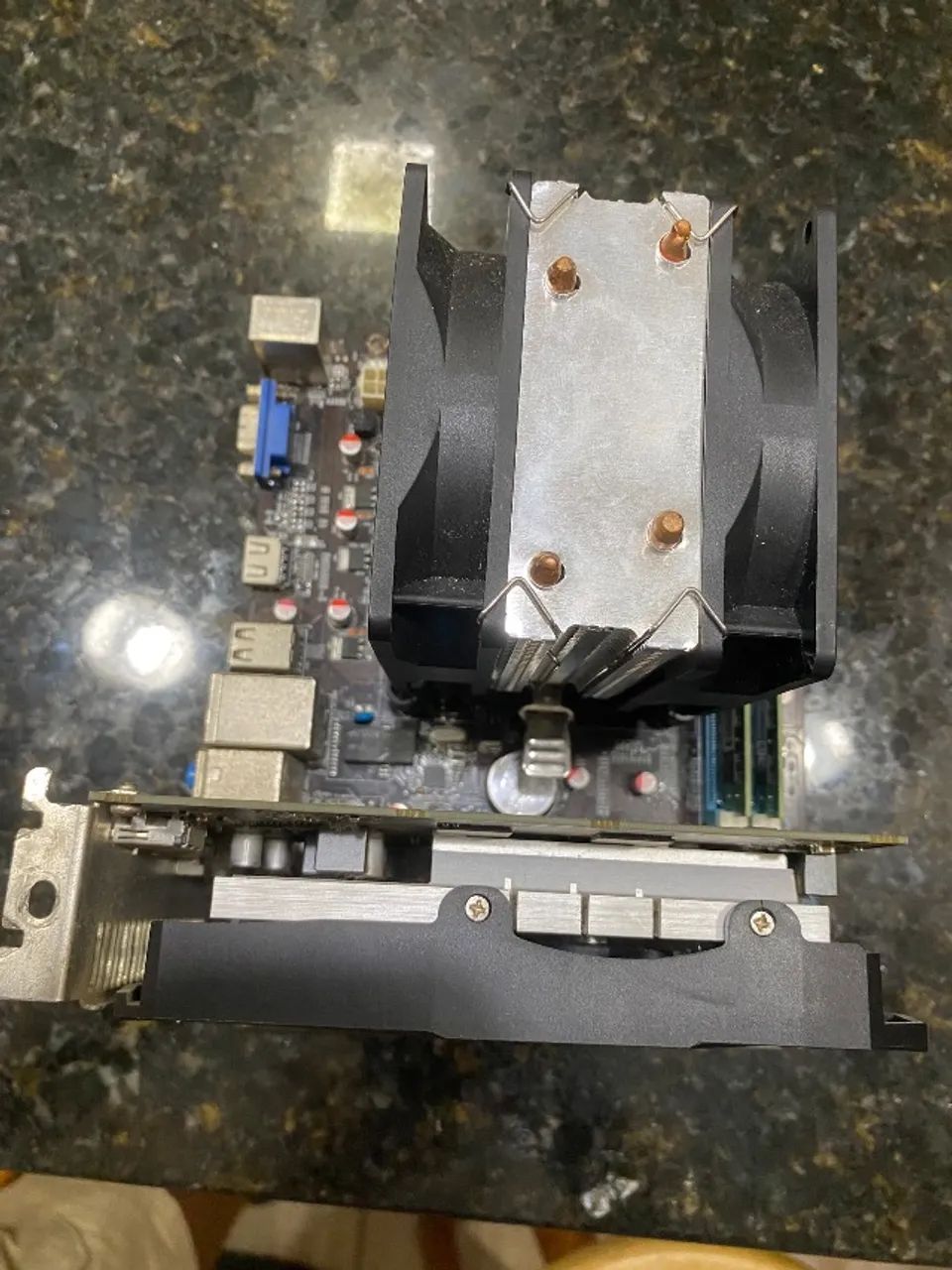 kit placa mãe i5 3470 rx 550 4gb 16gb ram air coller - Foto 3