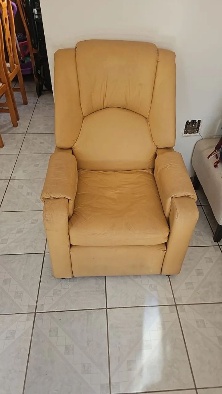 Poltrona reclinável 