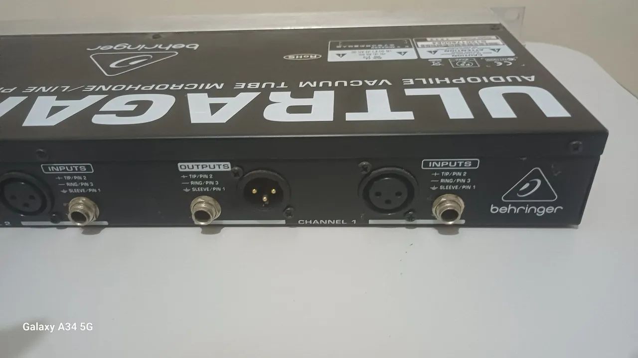 Ultragain Pro Beringher MIC2200 VALVULADO. GANHO DE VOZ! - Foto 5