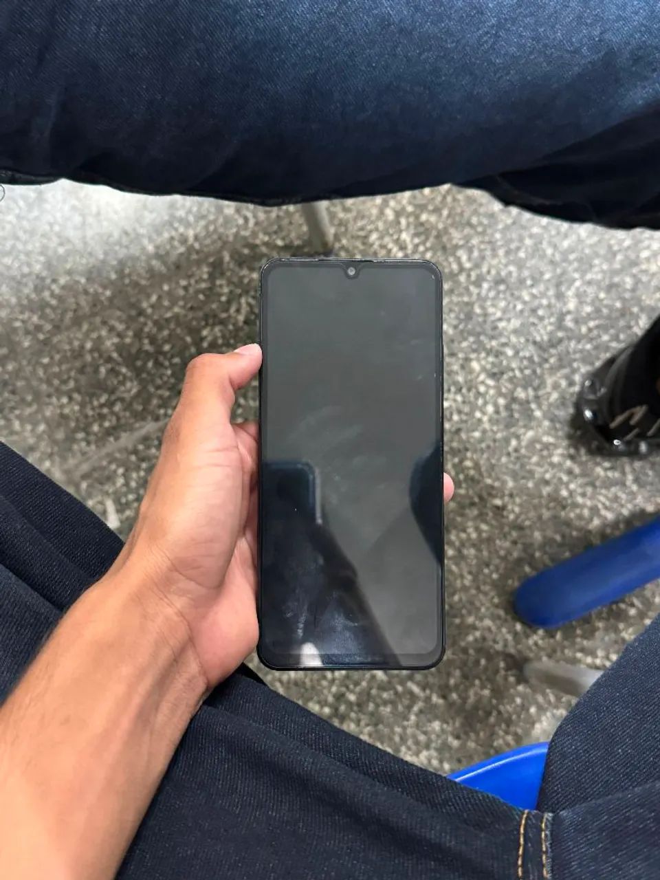 Vendo redmi a5 único detalhe que a câmera tá trincanda