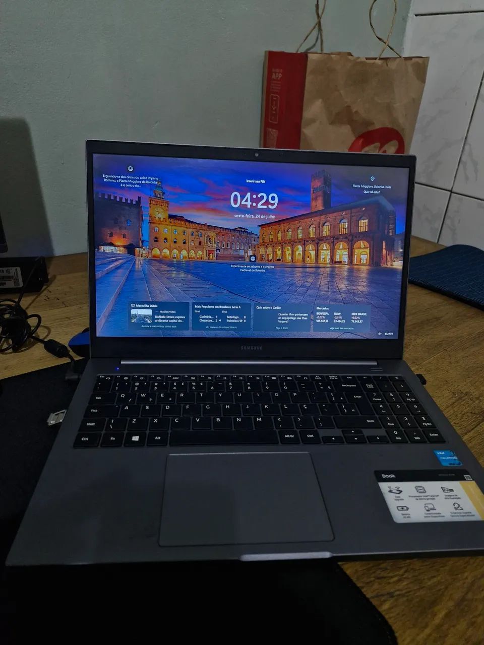 Samsung Book NP550XDA-K01BR - Foto 5