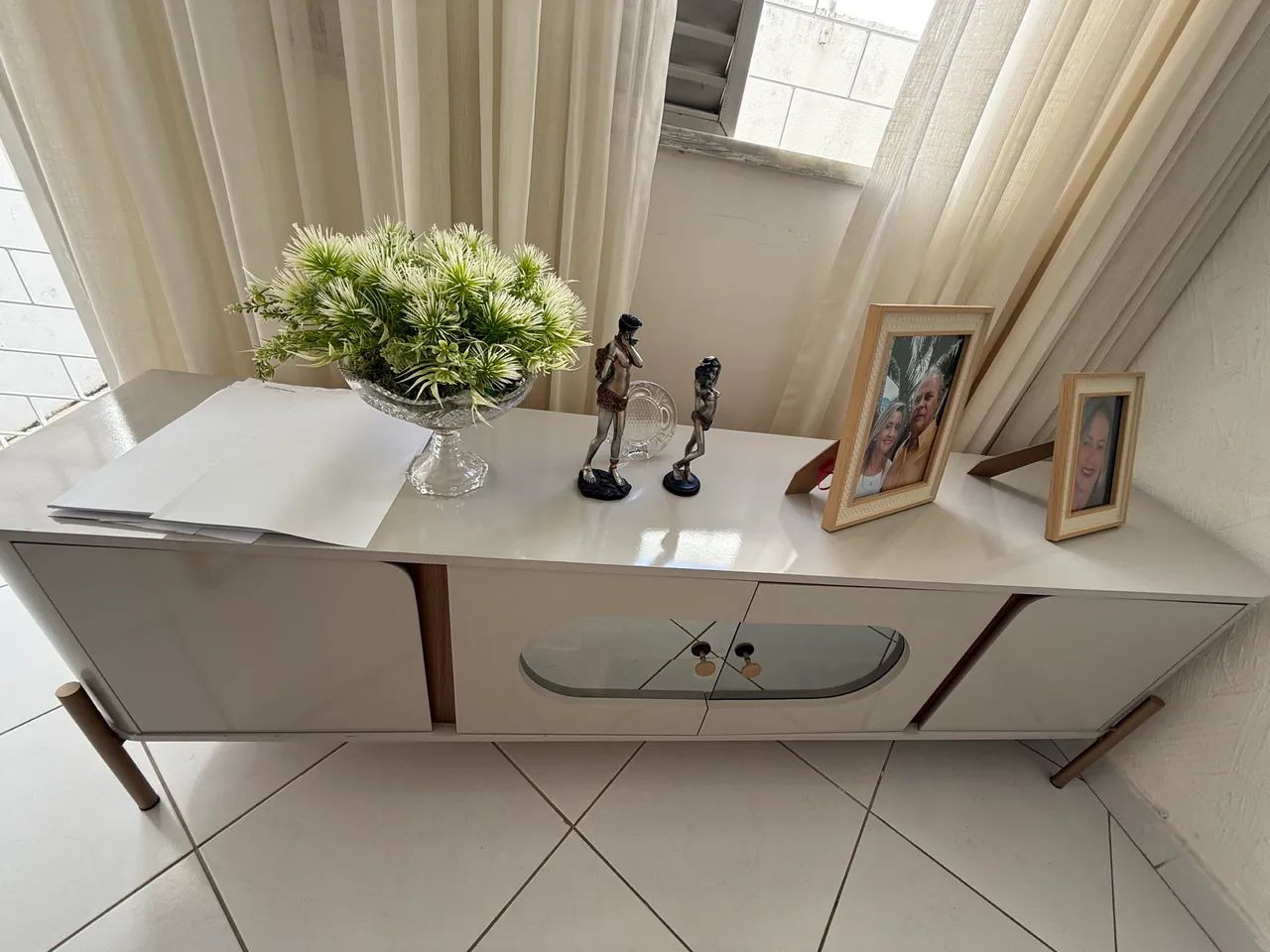 Armário para sala cor bege  - Foto 3
