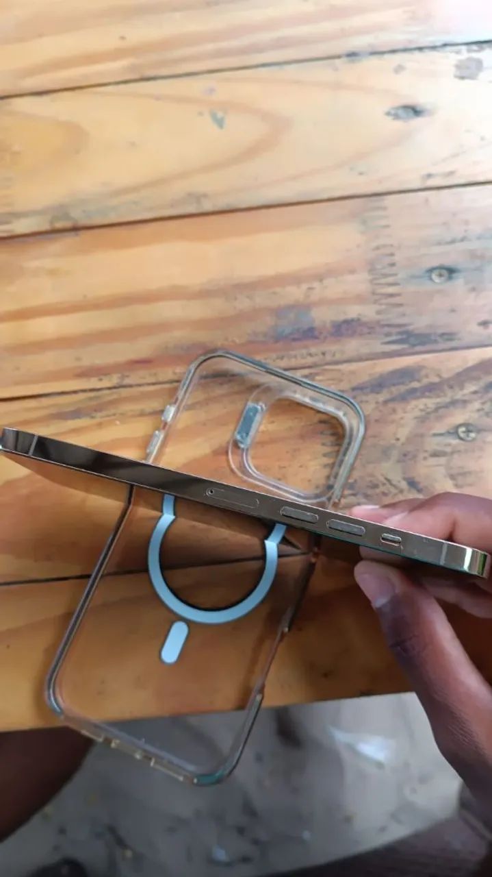 Vende-se esse iPhone  - Foto 4