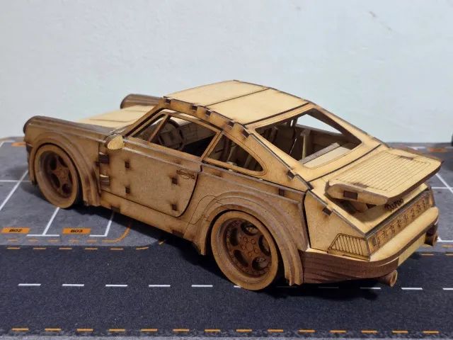 Porsche 911 Turbo em MDF 1:18 - Foto 3