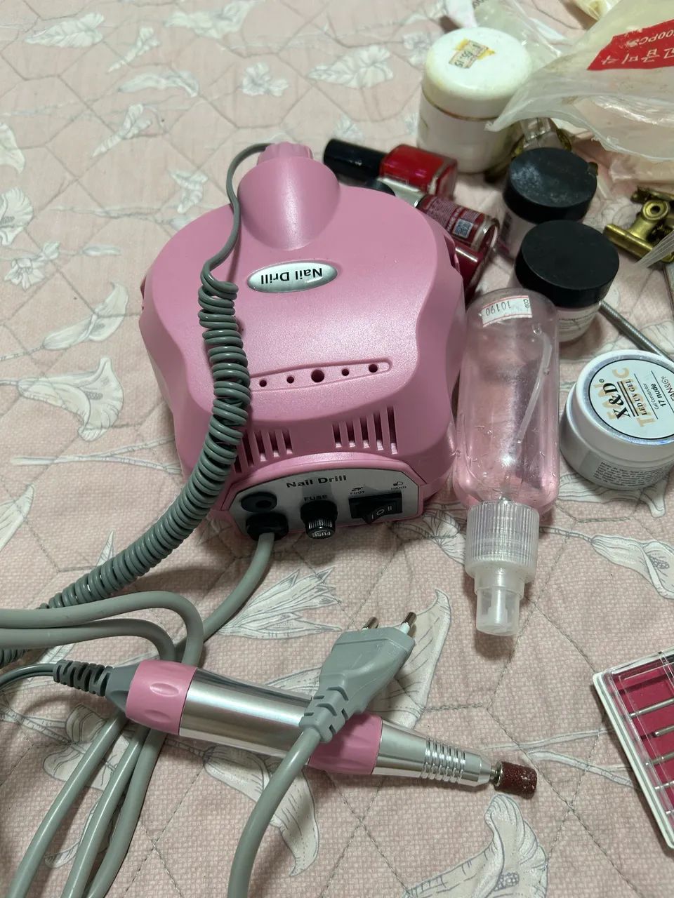 Vendo motor e cabine de unha 