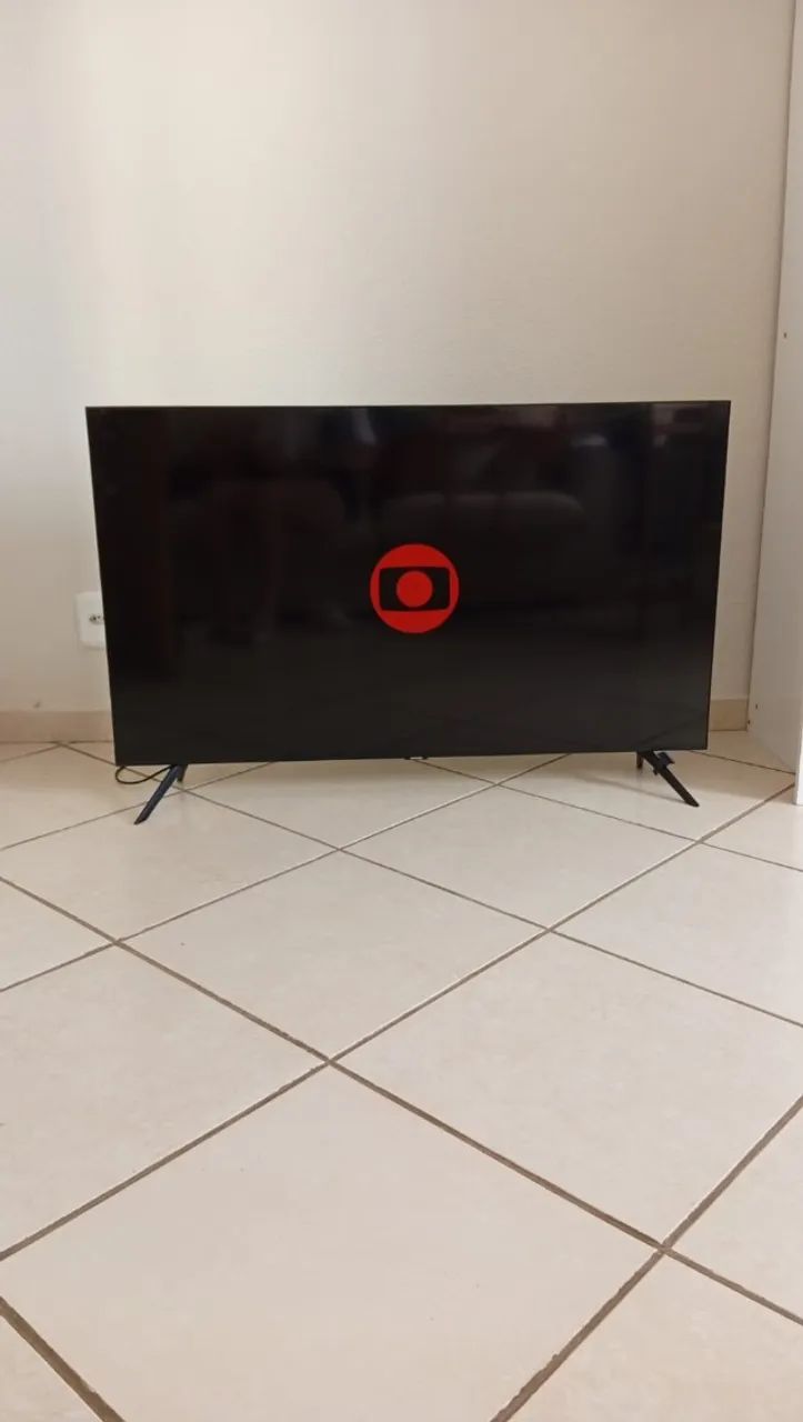 Smart TV Samsung Crystal UHD 4K - 50 polegadas - Perfeito Funcionamento - Foto 2