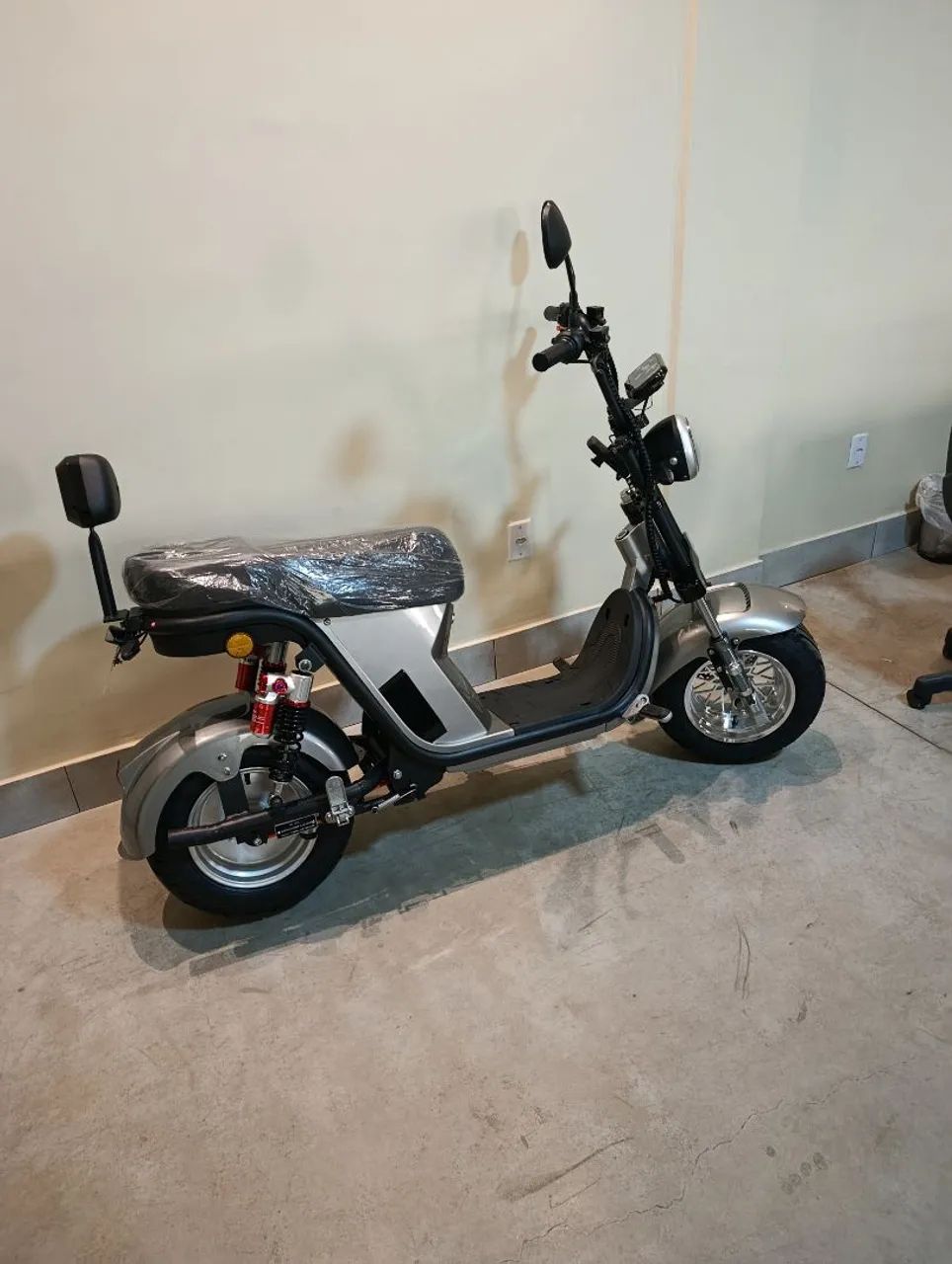 Scooter Elétrica zero 