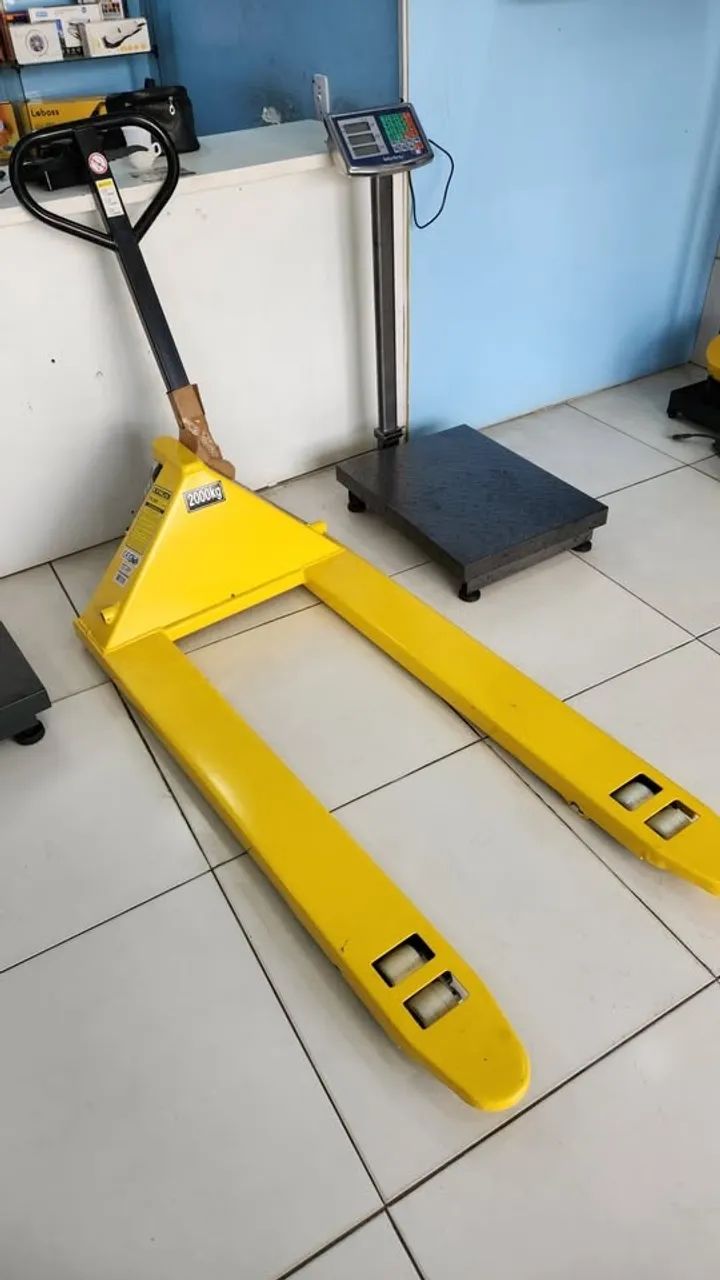 Paleteira de 2000kg Lynus - Entrega gratis