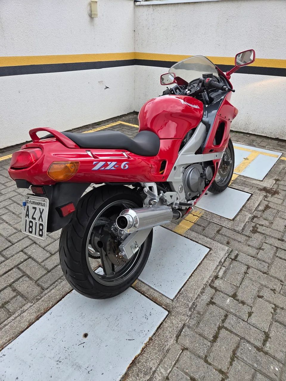 Kawasaki Zx-6 600cc 1995 - 1496477461 | OLX