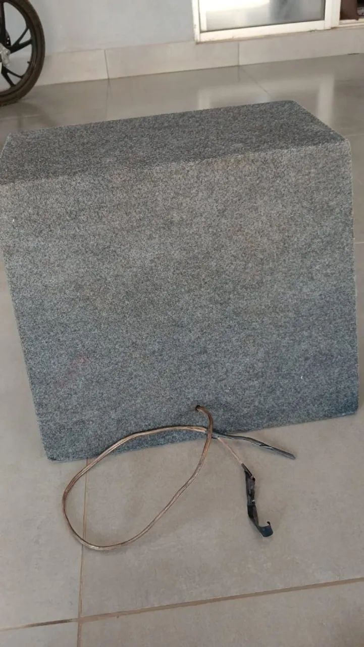 Vendo caixa para 1 grave  - Foto 2
