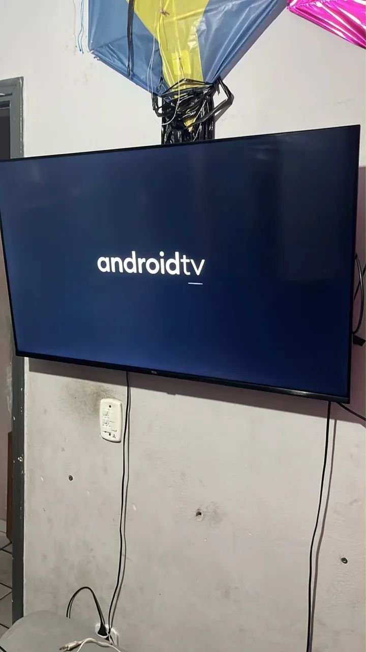 Vendo tv 43 polegadas marca - TCL led e controle de voz  - Foto 2