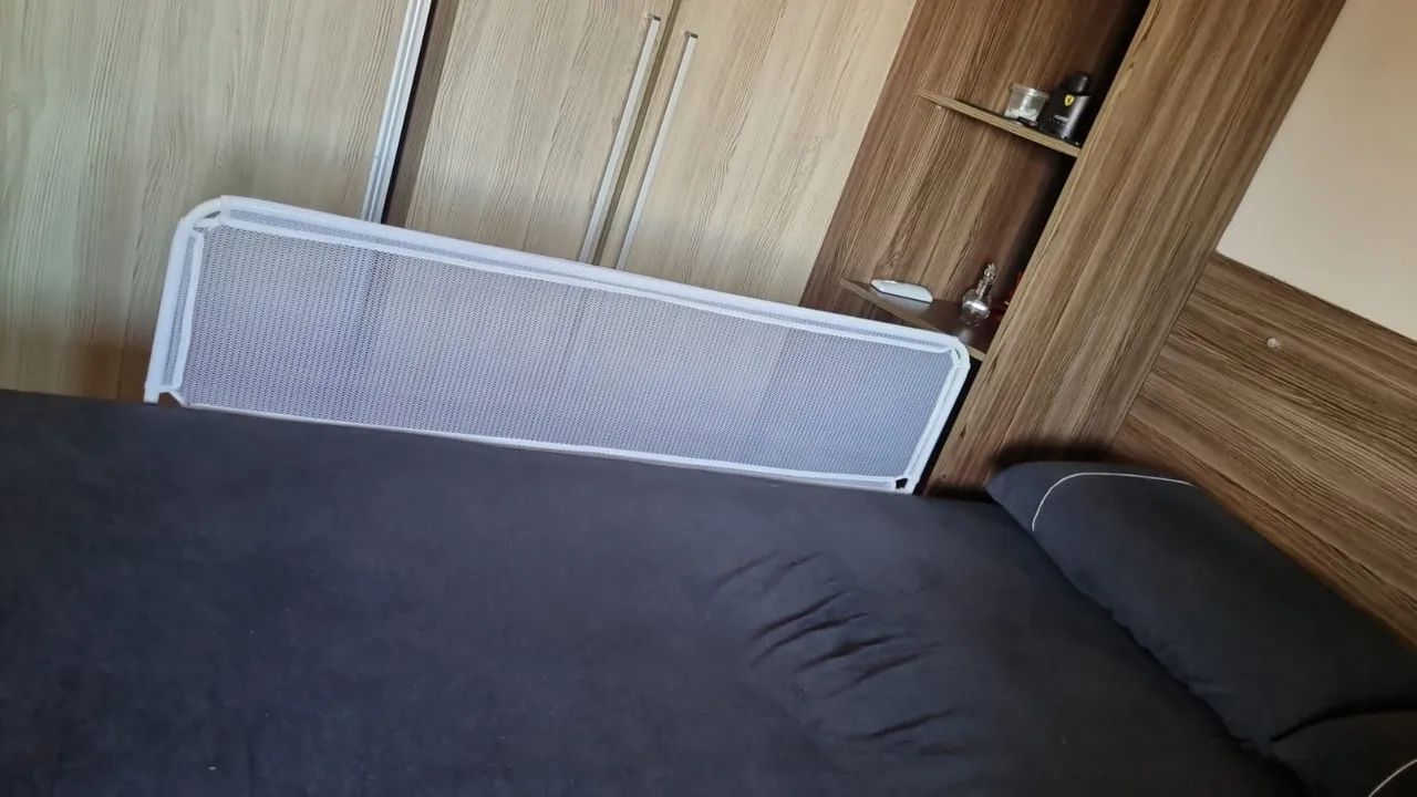 Tela protetora para cama, 100,00 as duas 