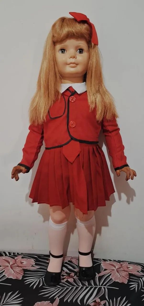 Boneca amiguinha da estrela roupa vermelha  - Foto 4