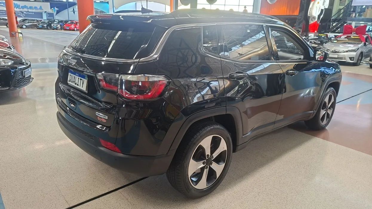 Jeep Compass Longitude 2.0 4X2 Flex 16V Aut. 2017 - Foto 4