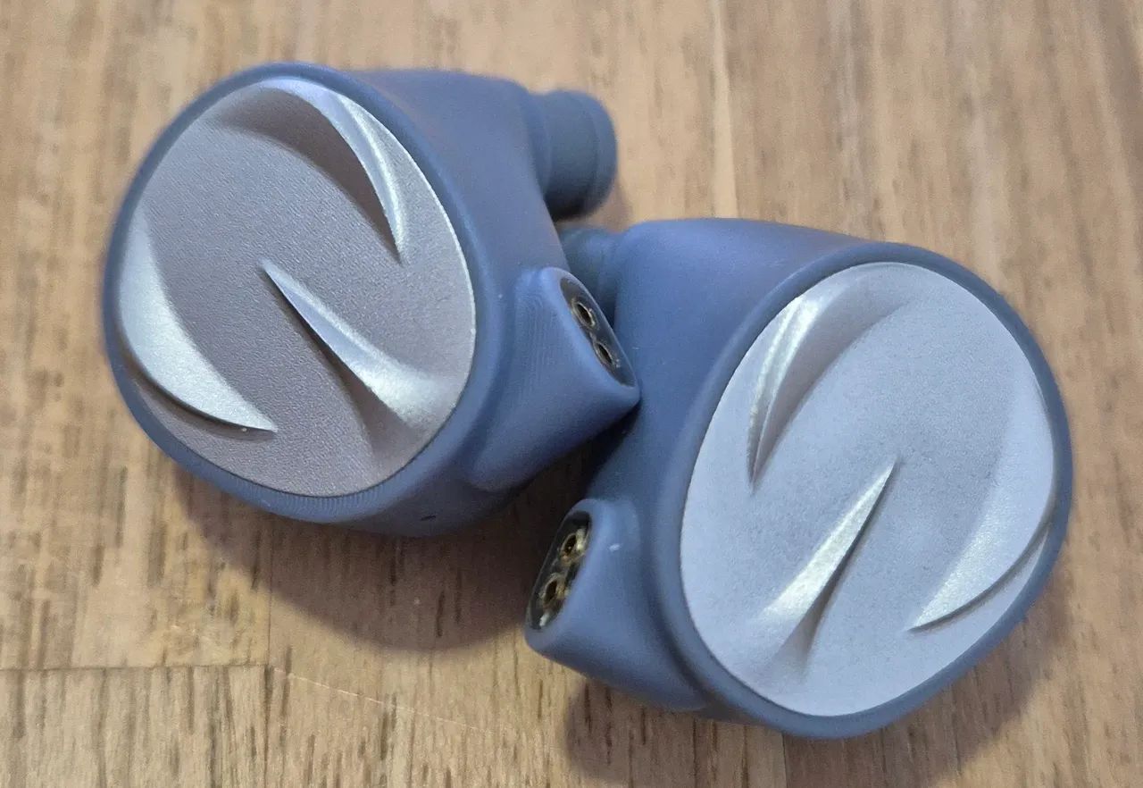 IEM Letshouer S15 (Planar Magnético)