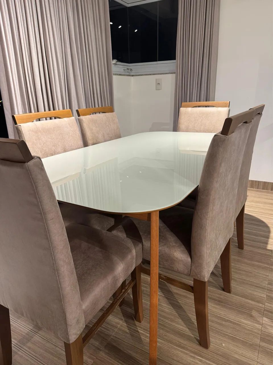 Mesa de jantar 6 lugares  - Foto 2
