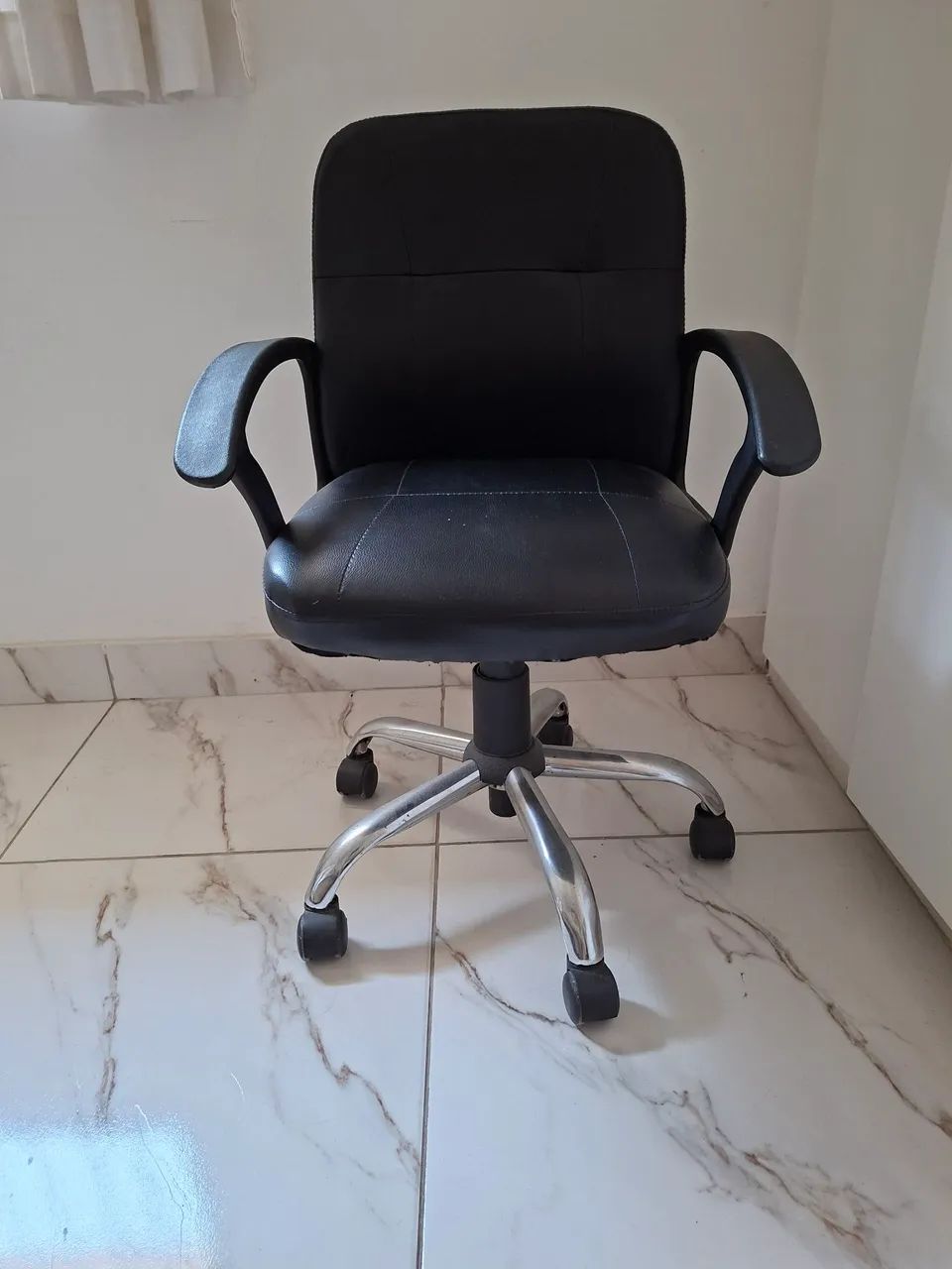 Cadeira giratória  - Foto 2