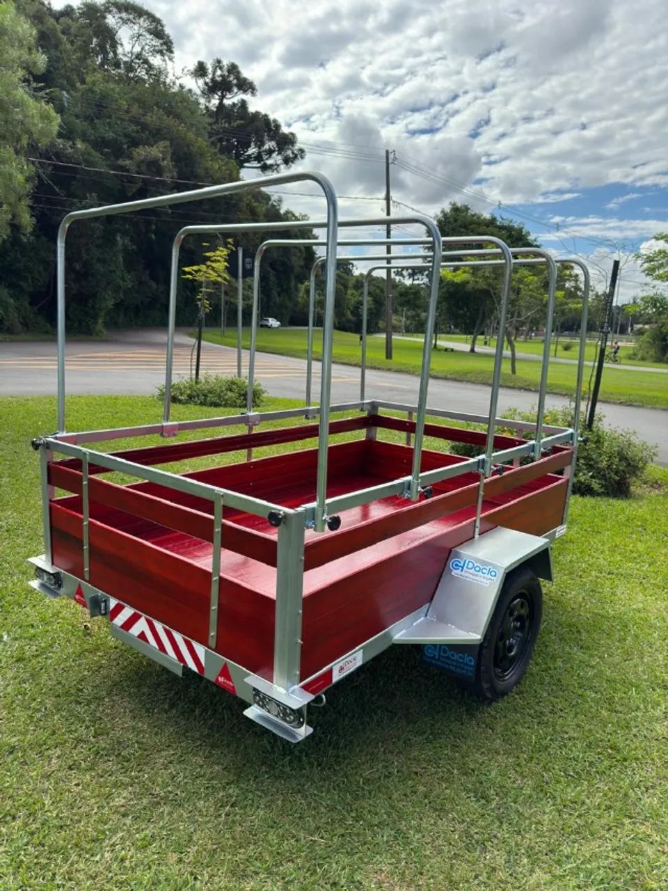 Carreta Guardas Altas 220x130x50 - Ideal Para a sua Carga - Foto 3