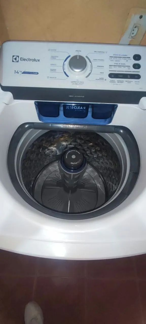 Máquina de Lavar Electrolux 14kg  - Foto 3
