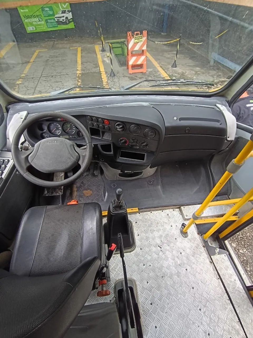 Oportunidade! Iveco Neobus com 48.000 Km - Foto 7