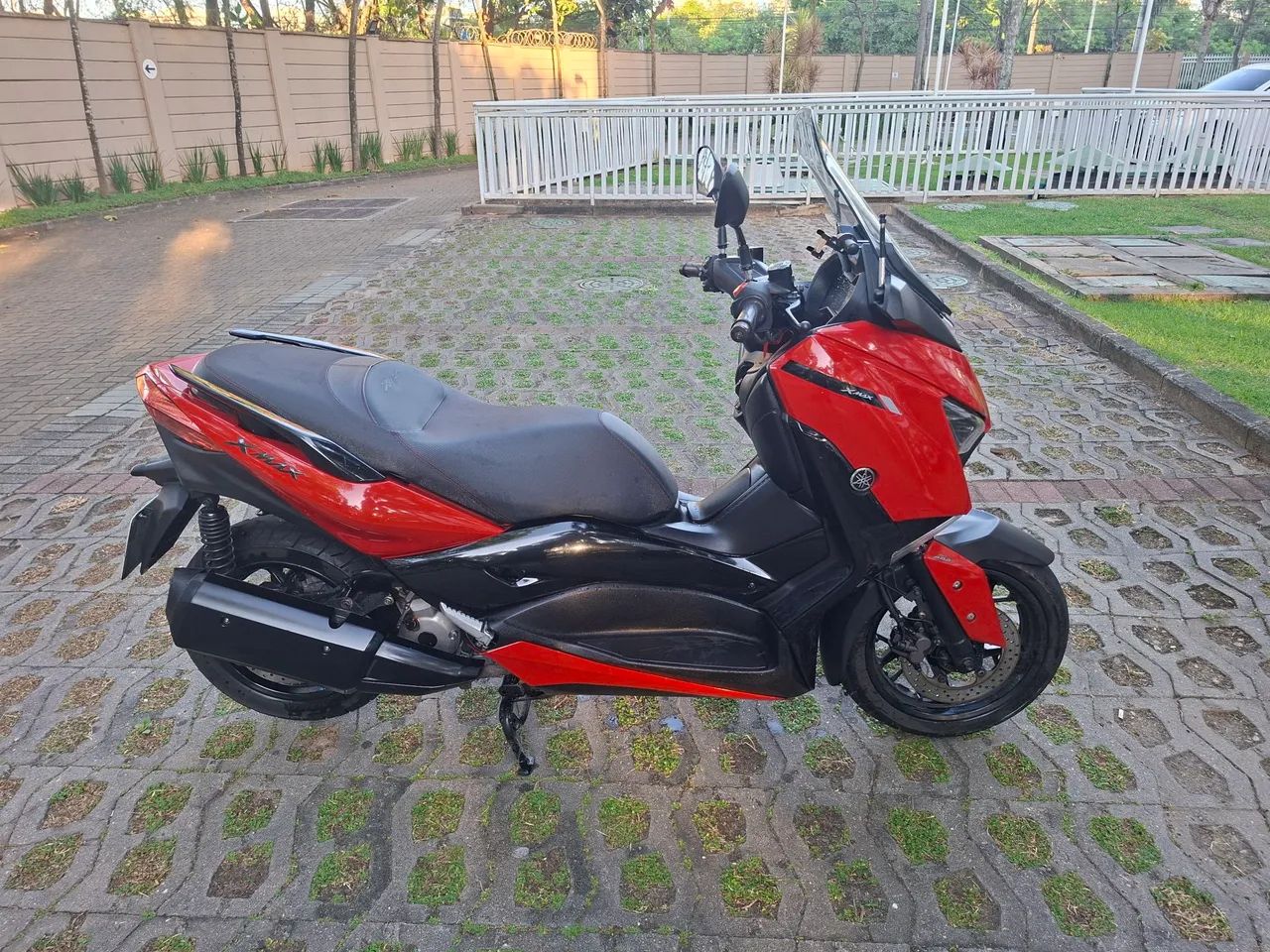 XMAX 250 2024 