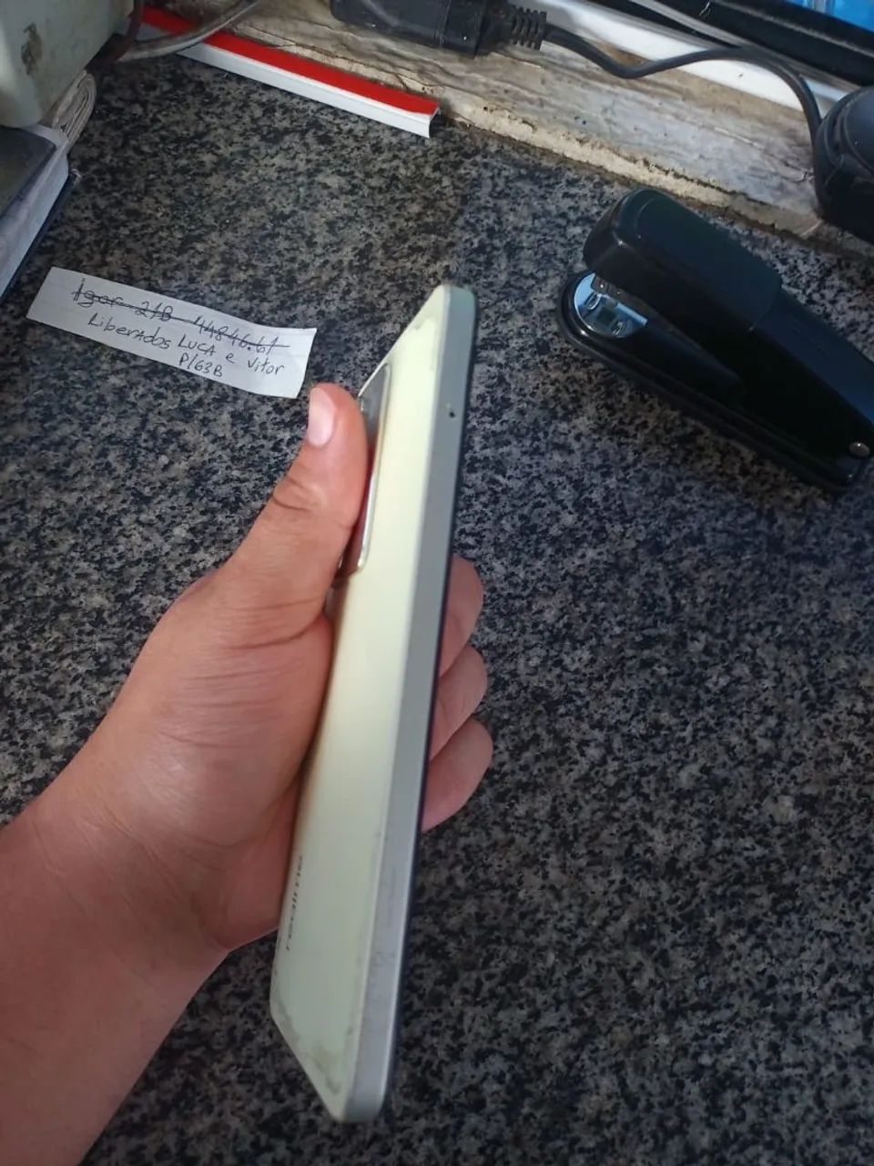 REALME 75C 256GB 16 DE RAM.  - Foto 3