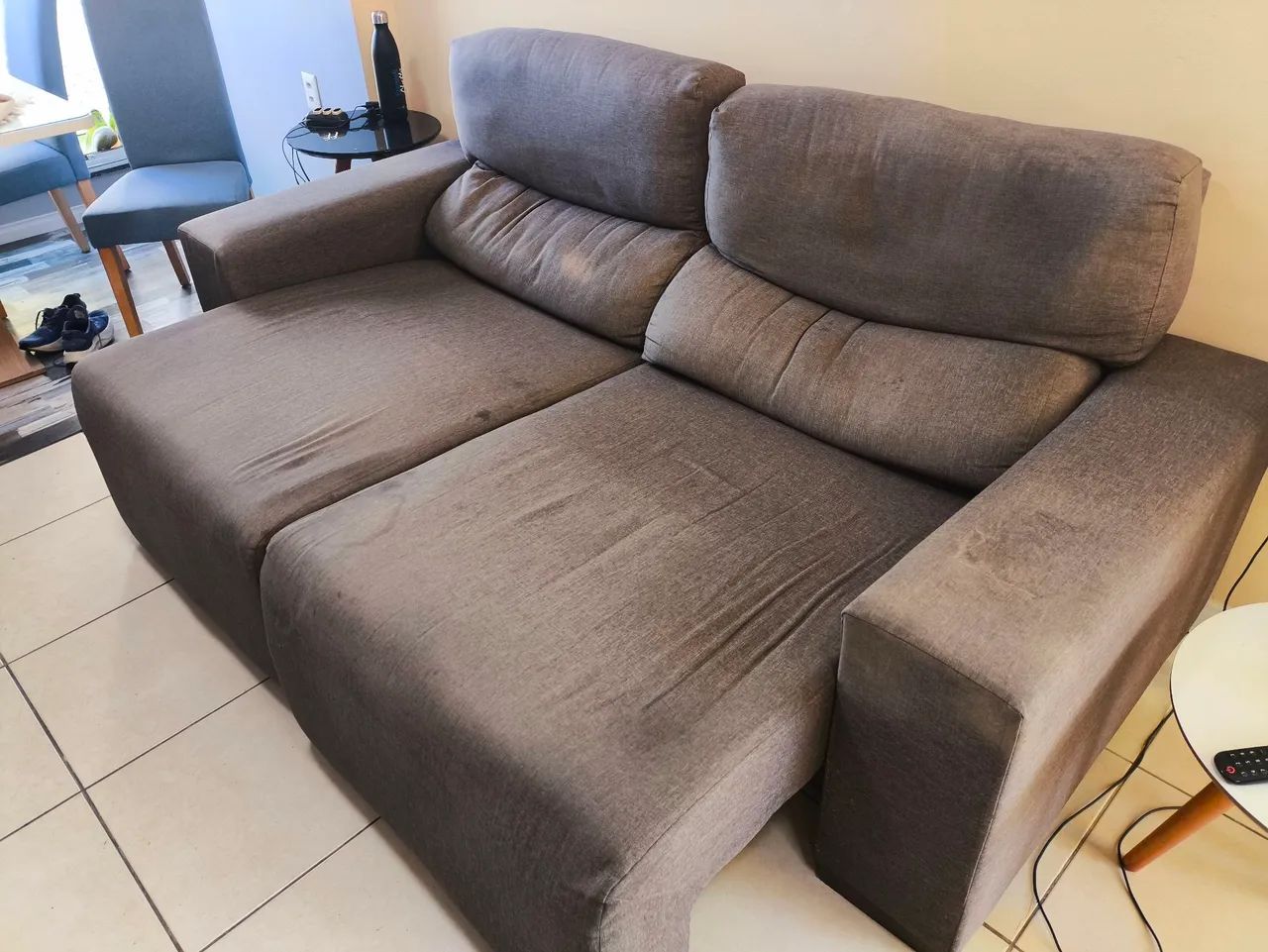 VENDE-SE SOFÁ 