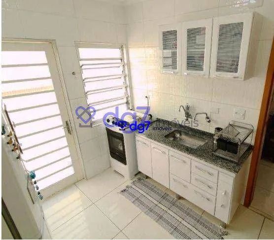 Casa com 2 Dormitórios, sendo 1 Suíte e Edícula nos fundos - Foto 3