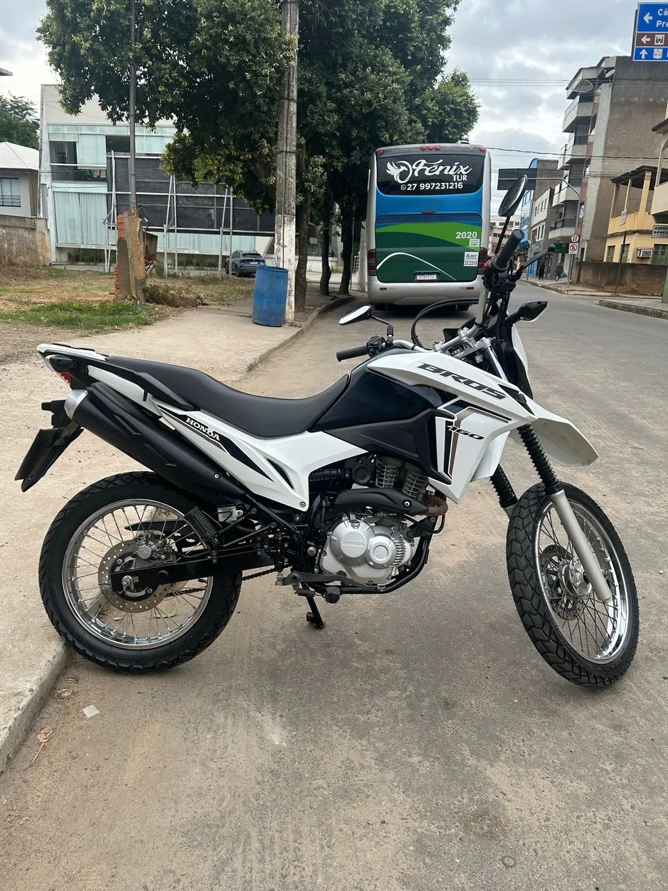 Honda bros 2023
