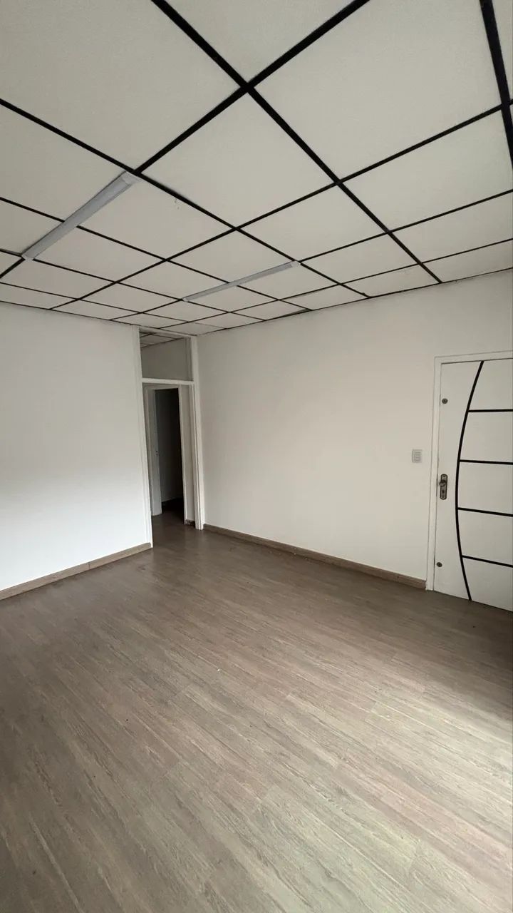 Aluga-se Imóvel Comercial Rua Nassau Vila Rubi