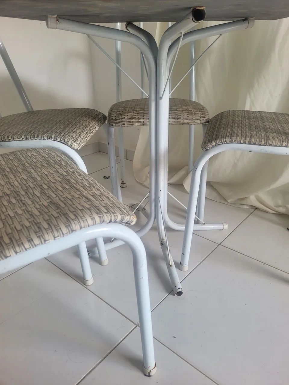 Mesa 4 cadeiras - Foto 3