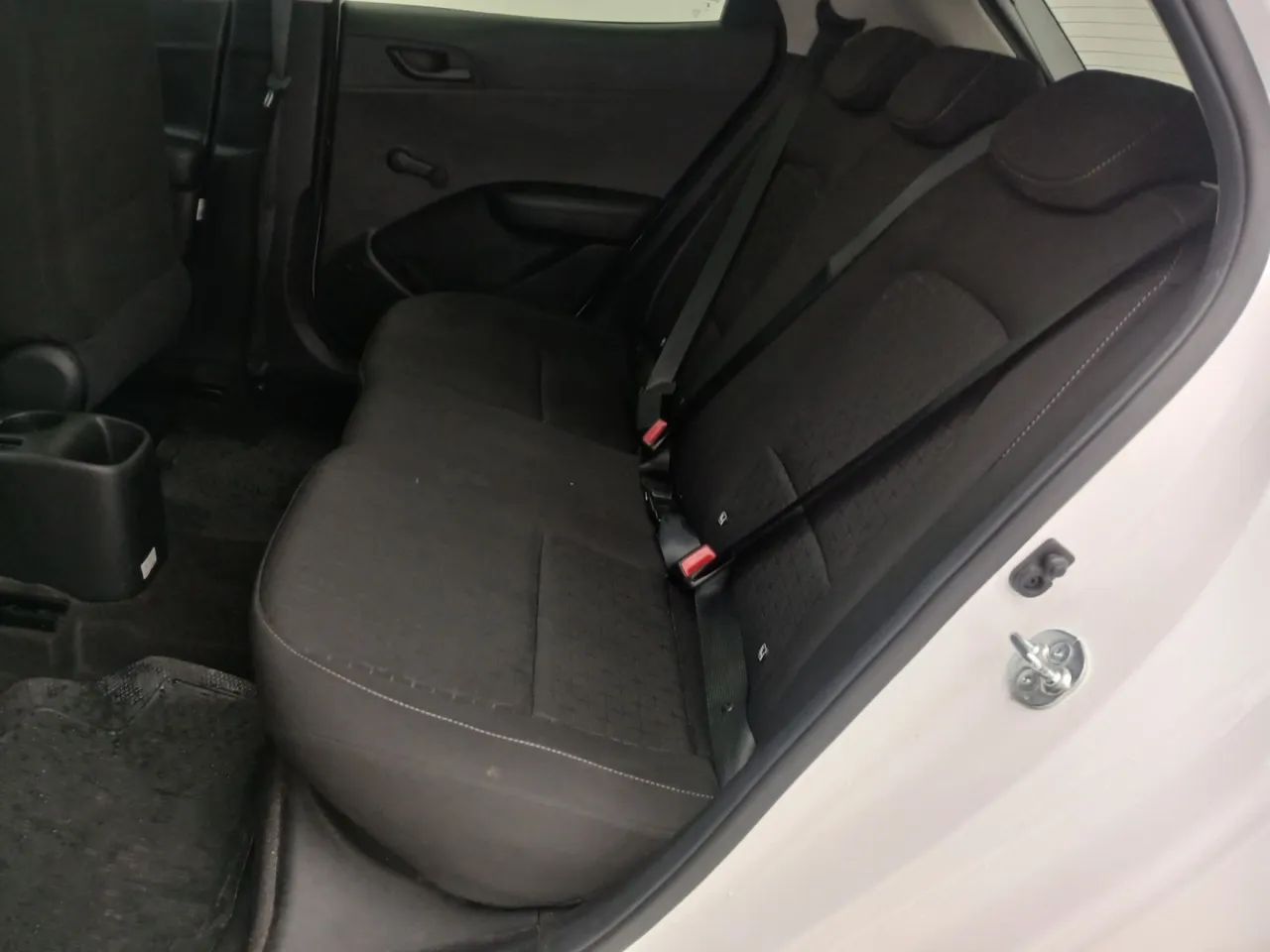 Hyundai HB20 Comfort 1.0 Flex 12V Mec., foto 17 de 18