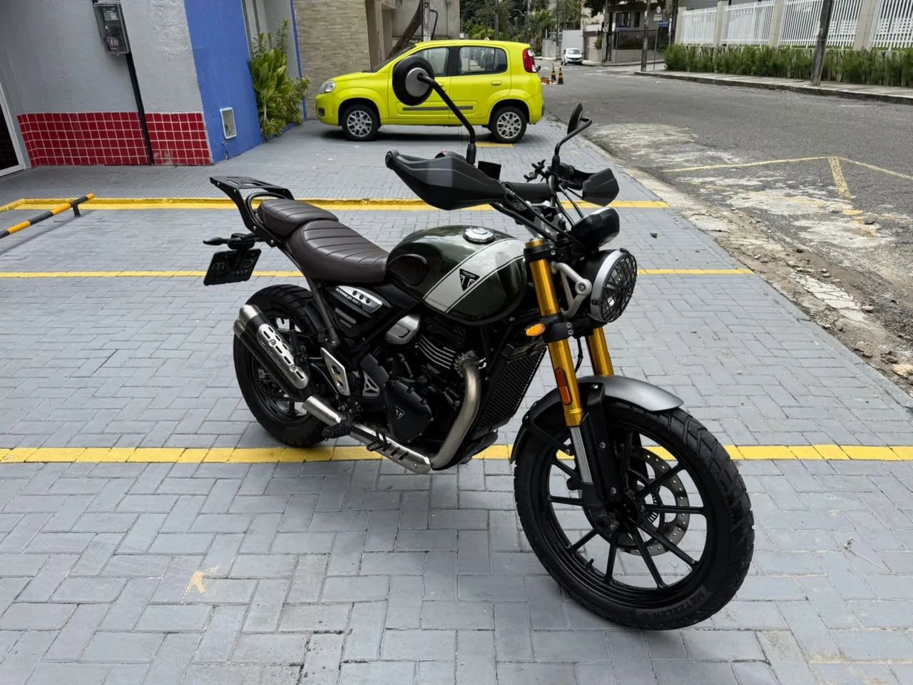 Triumph 400x 2025 - 1481610234 | OLX