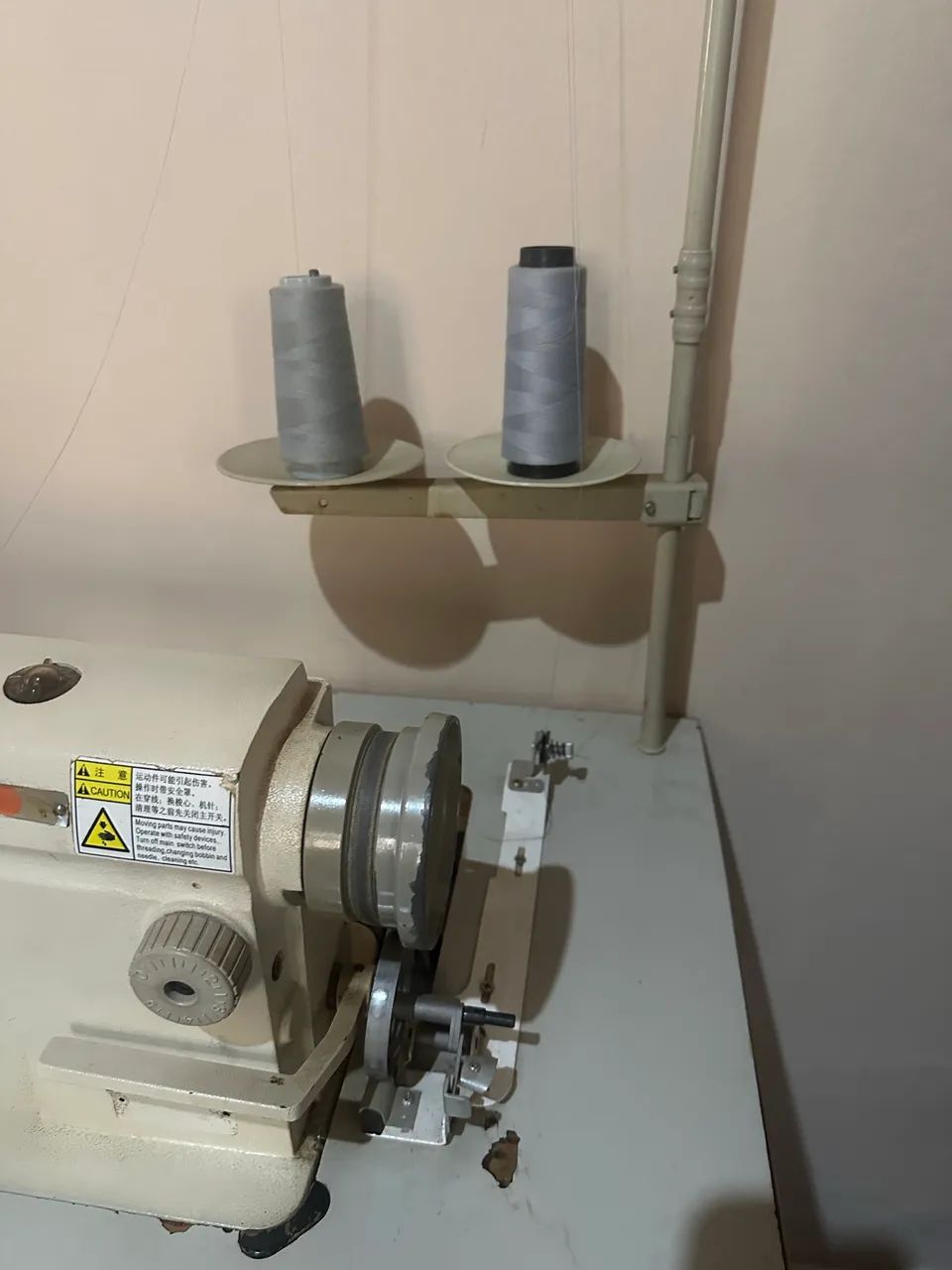 Máquina de costura industrial yamata - Foto 3