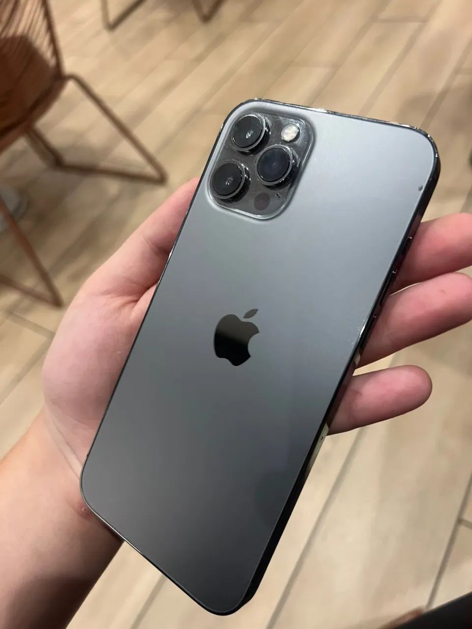 ? iPhone 12 Pro Max 256GB ? R$ 1.700 - Foto 5