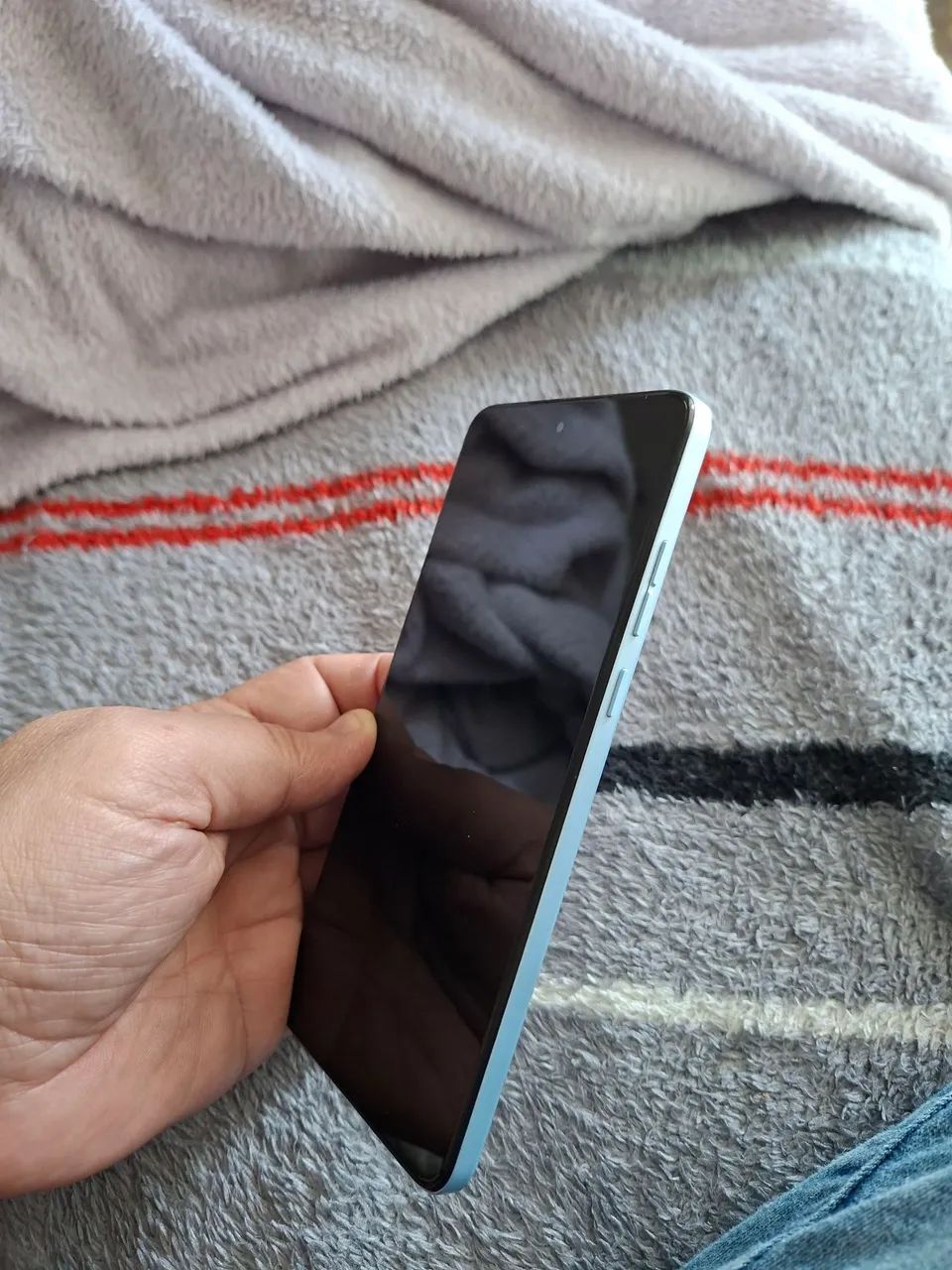 Vendo moto G84 