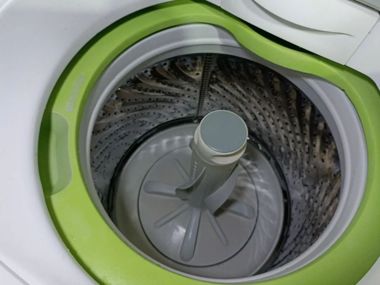 Máquina de lavar 11,5kg com cesto em INOX super conservada e silenciosa (ENTREGO E PASSO ) - Foto 4