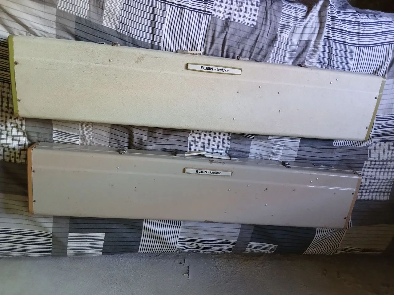 Máquina de tricô  - Foto 3