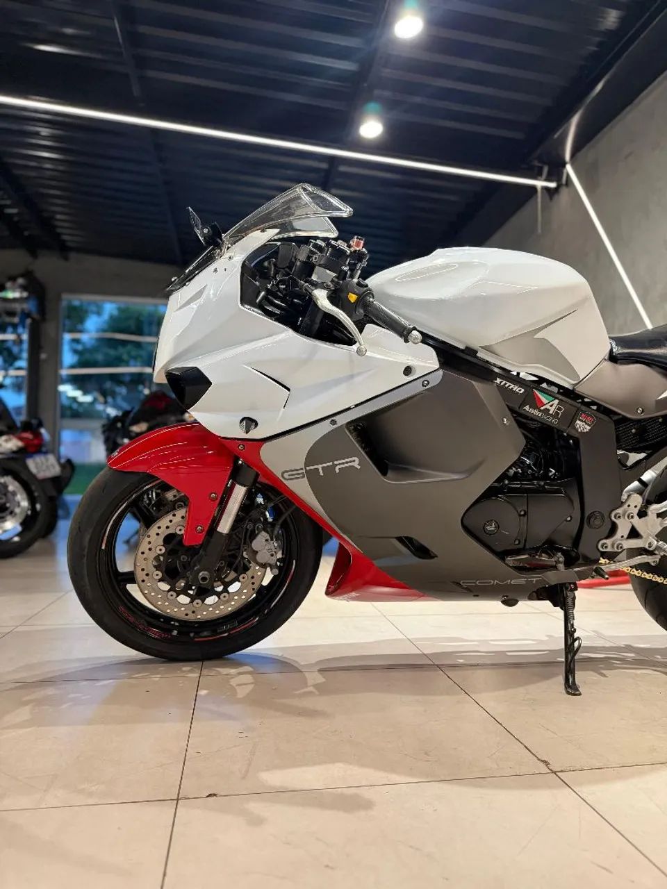 comet 250 gtr - Foto 4