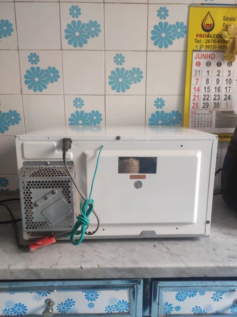 MICRO-ONDAS CCE MW-880 20L BRANCO 127V - FUNCIONANDO PERFEITAMENTE - Foto 5